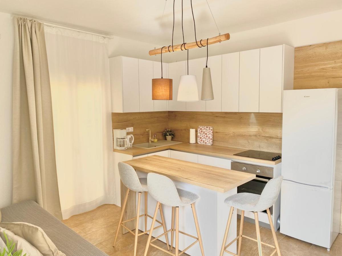 Mamma Mia Apartments-City Center Hvar Town Kültér fotó