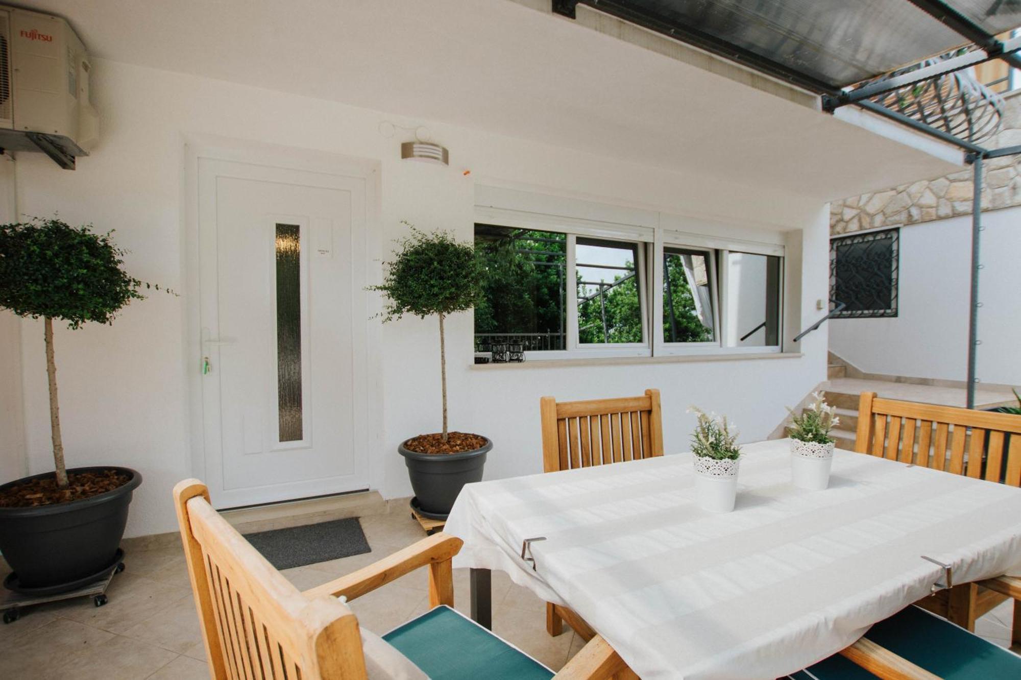 Mamma Mia Apartments-City Center Hvar Town Kültér fotó