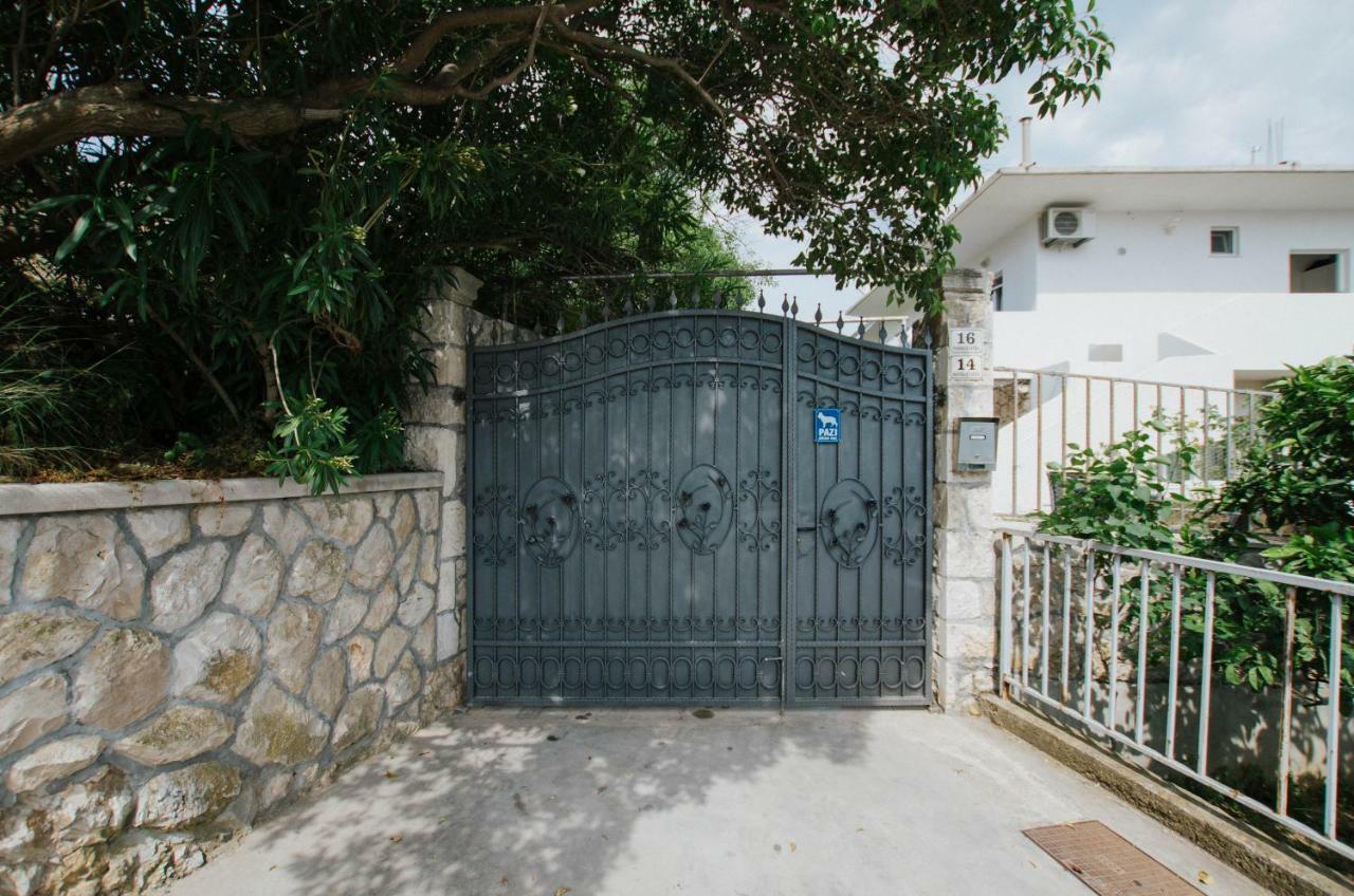 Mamma Mia Apartments-City Center Hvar Town Kültér fotó